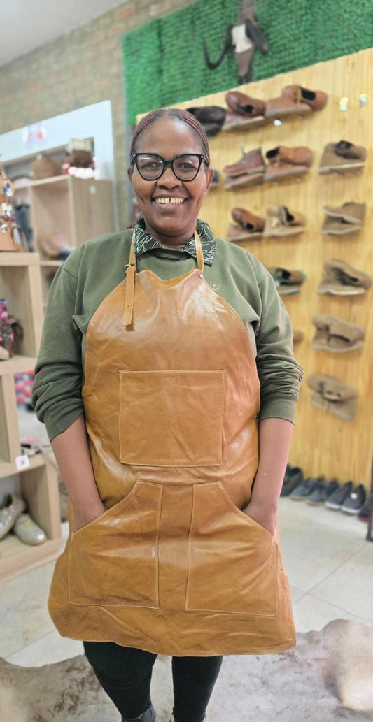 Apron (Genuine Leather) - 3 Pockets with lining at the back
